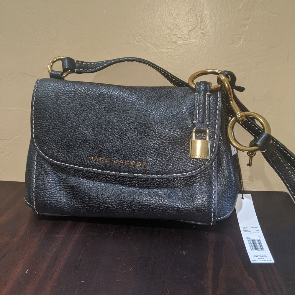 NWT - Marc Jacobs Black Pebble Leather Purse